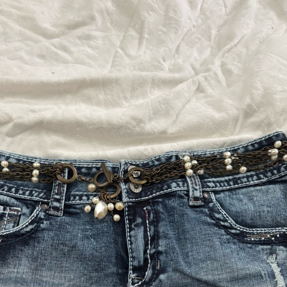Pearl Embellished Layered Chain Belt